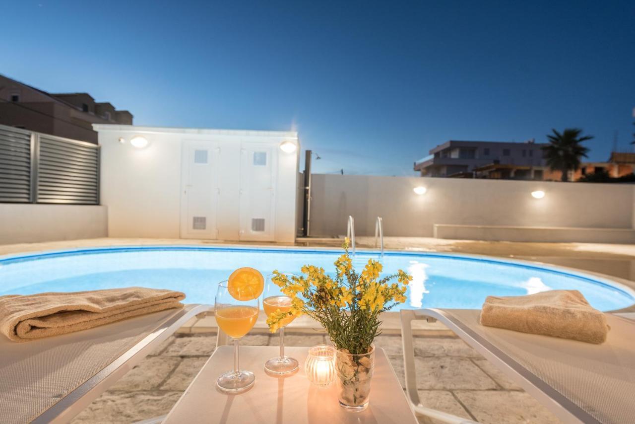 Villa Lena Luxury Apartments Novalja Exterior foto